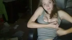 Simony Diamond иска  ...