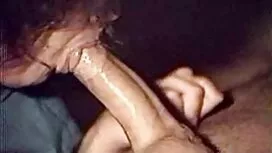 Busty лесбийка косма ...