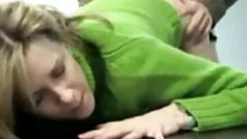 Връзката на модела с ...