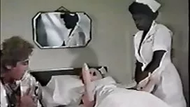 Горещ човек порно кл ...