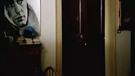 Ретро Курва отнема б ...