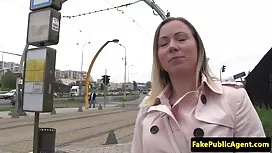 Обръсна тийнейджър Л ...